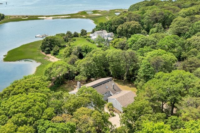 233 Scraggy Neck Rd, Bourne, MA 02532
