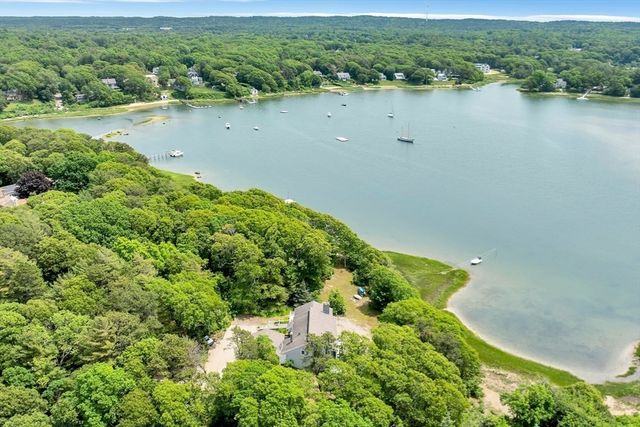 233 Scraggy Neck Rd, Bourne, MA 02532