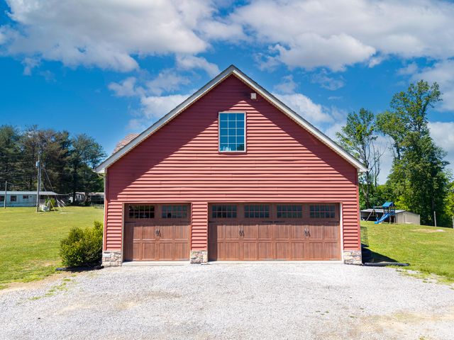 1490 Contown Road, Liberty, KY 42539