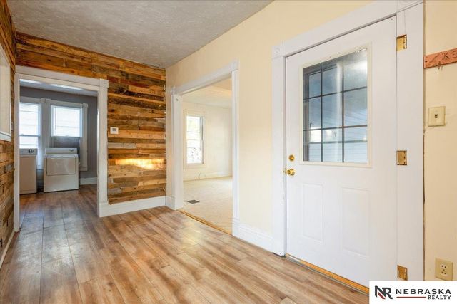 1801 Euclid Avenue, Lincoln, NE 68502