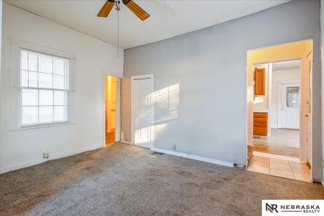 1801 Euclid Avenue, Lincoln, NE 68502