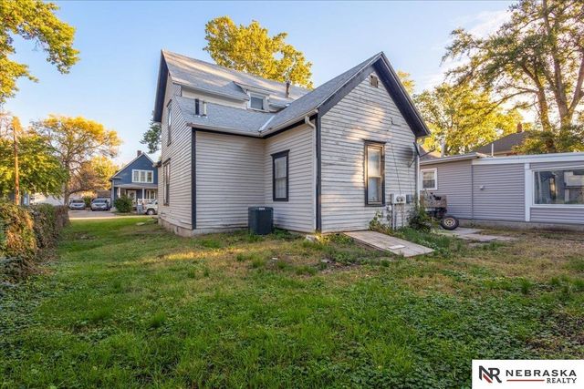 1801 Euclid Avenue, Lincoln, NE 68502