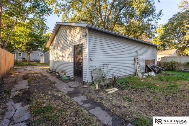 1801 Euclid Avenue, Lincoln, NE 68502