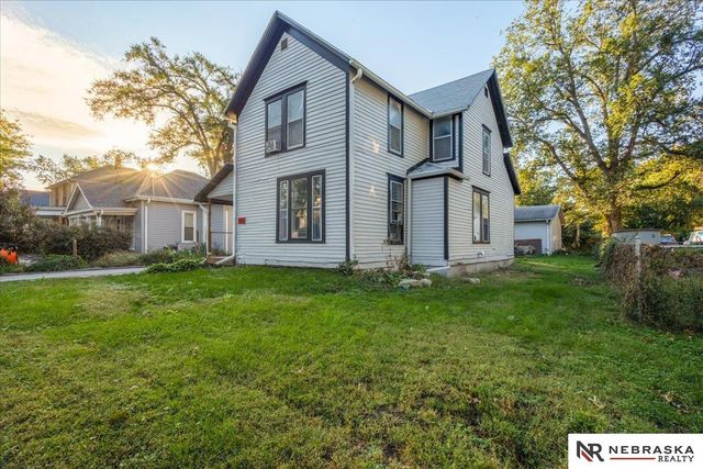 1801 Euclid Avenue, Lincoln, NE 68502