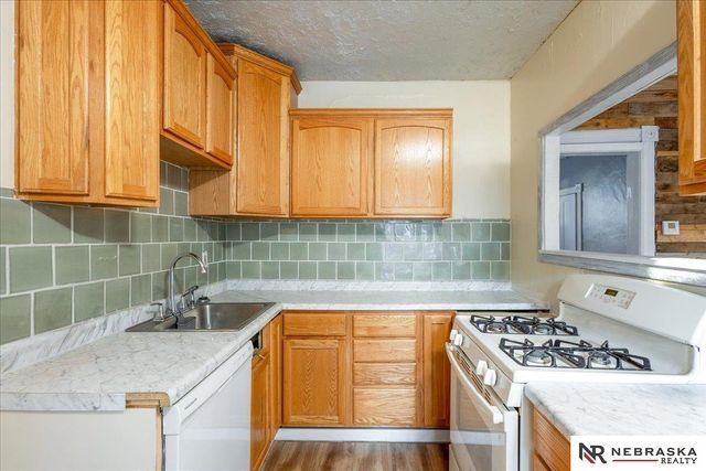 1801 Euclid Avenue, Lincoln, NE 68502