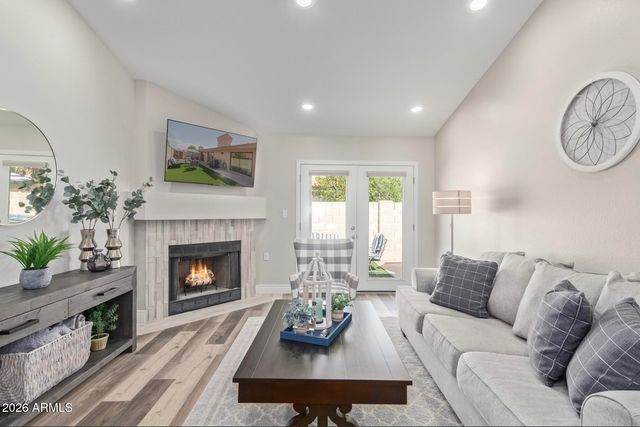 945 N PASADENA -- 125, Mesa, AZ 85201