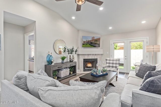 945 N PASADENA -- 125, Mesa, AZ 85201
