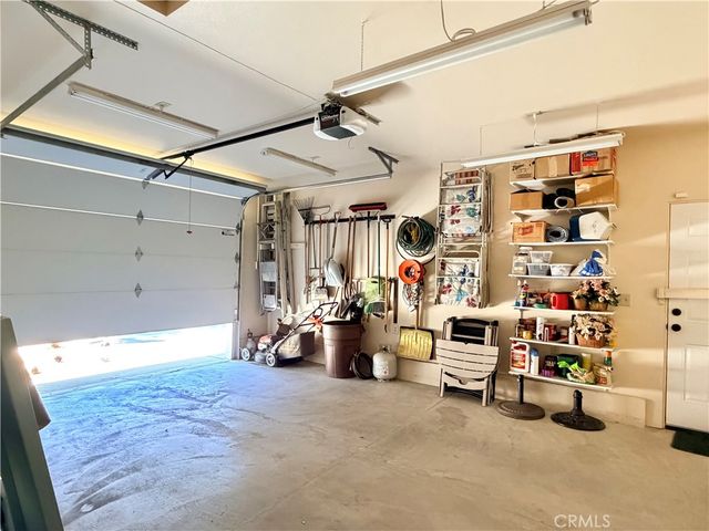 829 W Country Club Boulevard, Big Bear City, CA 92314