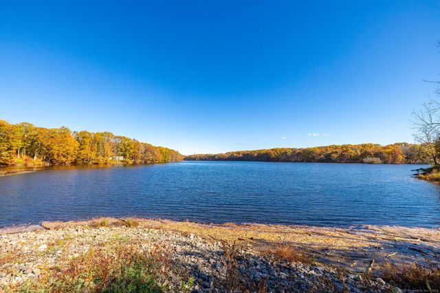 99 Union Street, Manchester, CT 06042