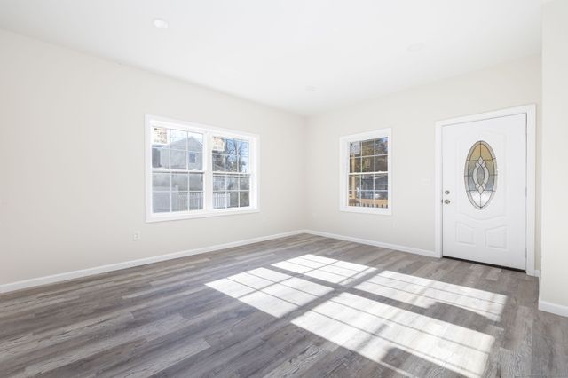 99 Union Street, Manchester, CT 06042