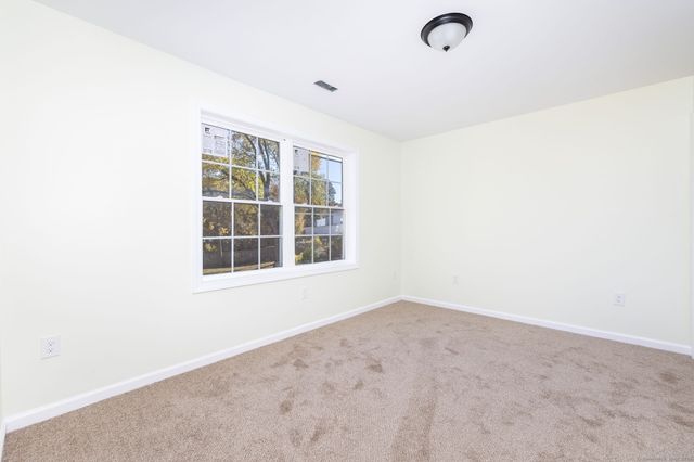 99 Union Street, Manchester, CT 06042