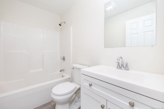 99 Union Street, Manchester, CT 06042