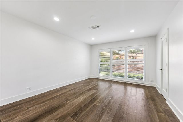 5524 Sturbridge Drive, Houston, TX 77056