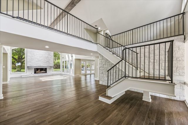 5524 Sturbridge Drive, Houston, TX 77056