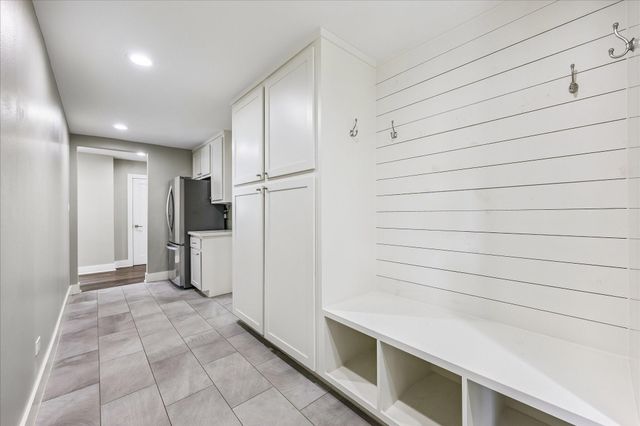 5524 Sturbridge Drive, Houston, TX 77056