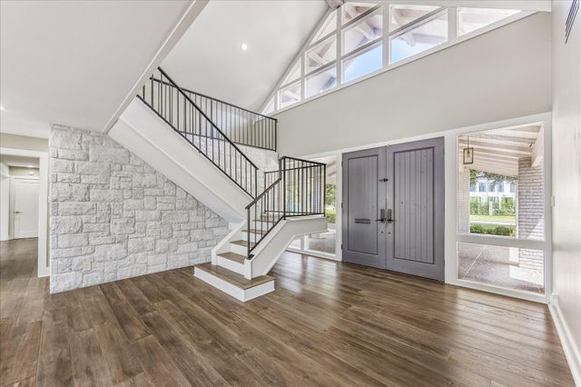 5524 Sturbridge Drive, Houston, TX 77056