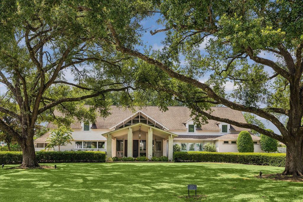 5524 Sturbridge Drive, Houston, TX 77056