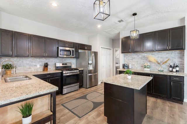 2110 Paso Rello Drive Drive, Houston, TX 77077