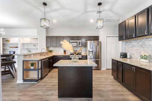 2110 Paso Rello Drive Drive, Houston, TX 77077