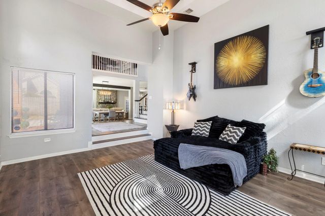 2110 Paso Rello Drive Drive, Houston, TX 77077