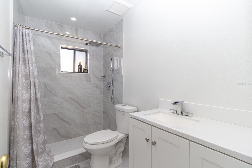 Image 16 of property listing at 7264 LINDHURST STREET, Spring Hill, FL 34606