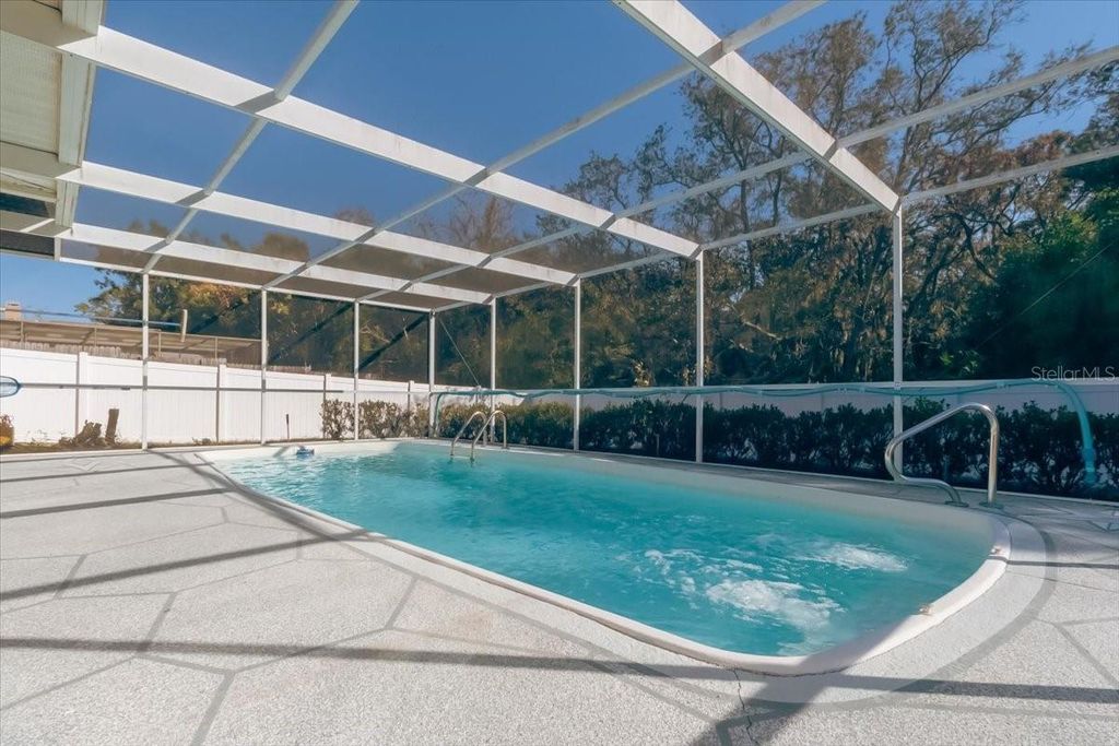 Image 10 of property listing at 7264 LINDHURST STREET, Spring Hill, FL 34606