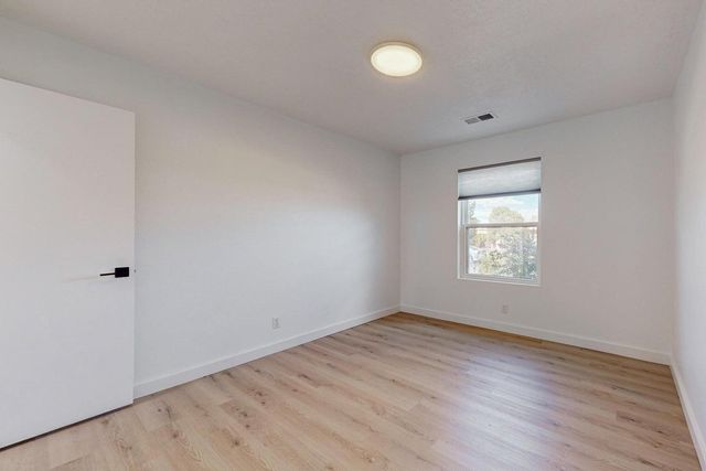 893 Rodeo Loop SE, Rio Rancho, NM 87124