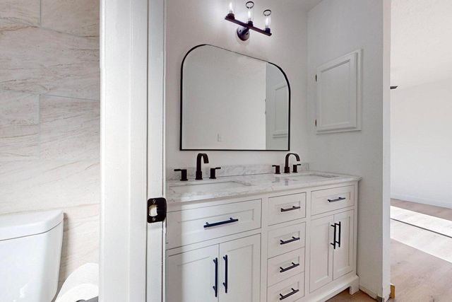 893 Rodeo Loop SE, Rio Rancho, NM 87124