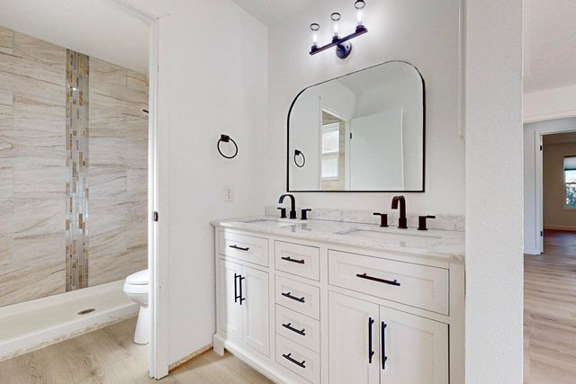 893 Rodeo Loop SE, Rio Rancho, NM 87124