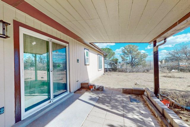 893 Rodeo Loop SE, Rio Rancho, NM 87124