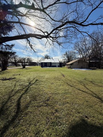 1801 W Bond Street, Denison, TX 75020
