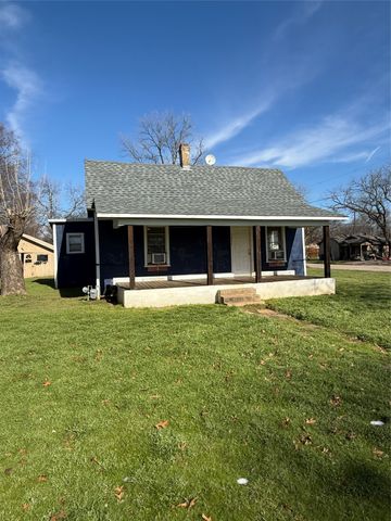 1801 W Bond Street, Denison, TX 75020