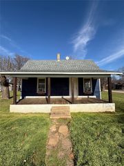 1801 W Bond Street, Denison, TX 75020