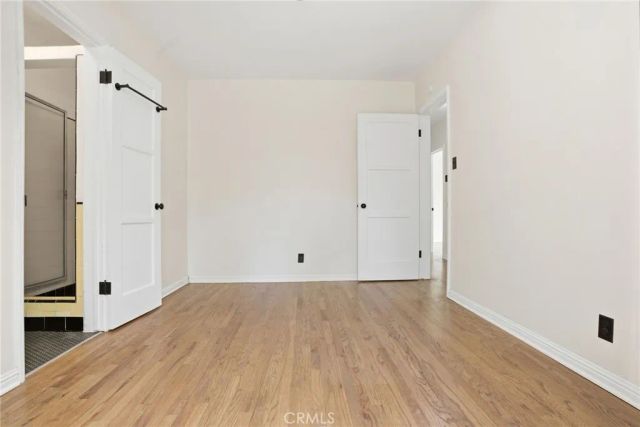 1829 S Fairfax Avenue, Los Angeles, CA 90019