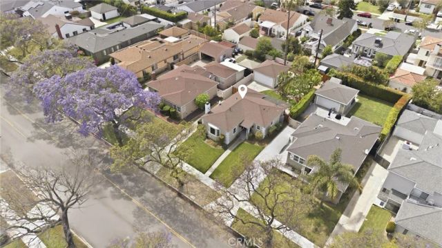 1829 S Fairfax Avenue, Los Angeles, CA 90019