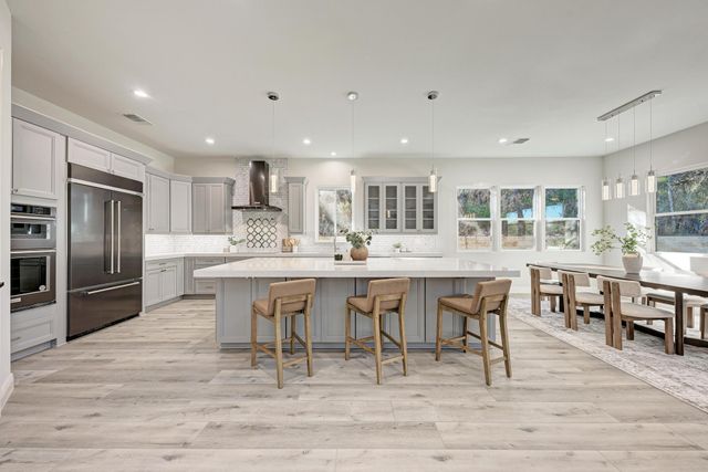 13201 Mansfield DR, Austin, TX 78732