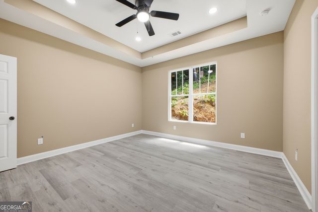 171 N DALE Street, Calhoun, GA 30701