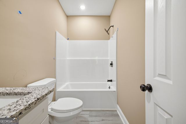 171 N DALE Street, Calhoun, GA 30701