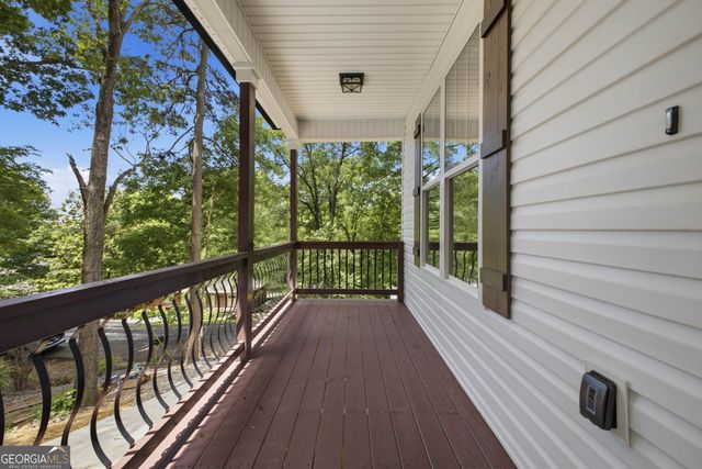 171 N DALE Street, Calhoun, GA 30701