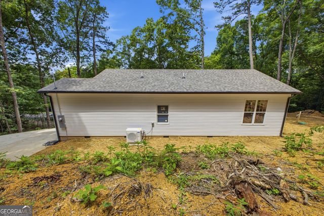 171 N DALE Street, Calhoun, GA 30701