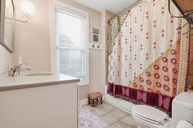 511 4th Street, Hudson, WI 54016