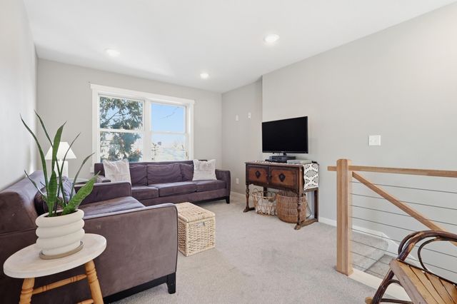 511 4th Street, Hudson, WI 54016