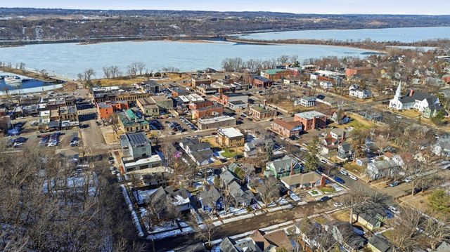 511 4th Street, Hudson, WI 54016