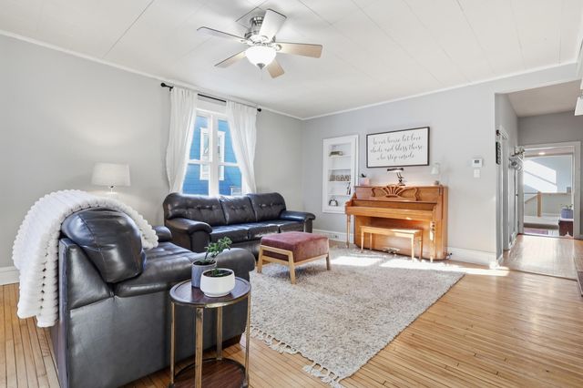 511 4th Street, Hudson, WI 54016