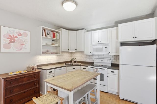 511 4th Street, Hudson, WI 54016