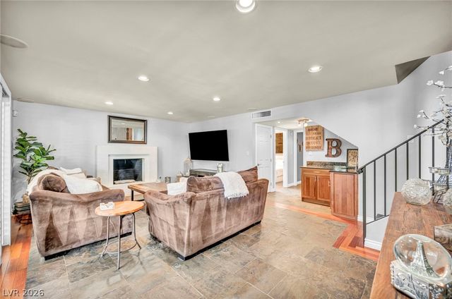 8701 Isola Drive, Las Vegas, NV 89117