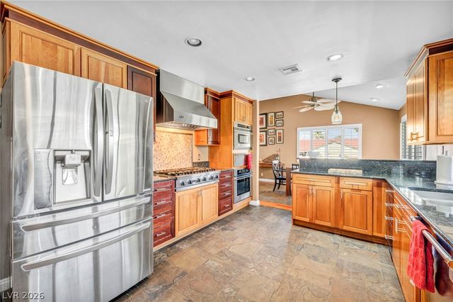 8701 Isola Drive, Las Vegas, NV 89117