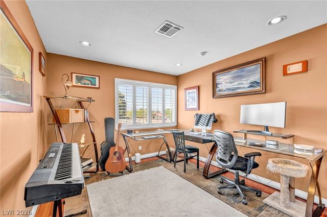8701 Isola Drive, Las Vegas, NV 89117