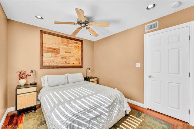 8701 Isola Drive, Las Vegas, NV 89117