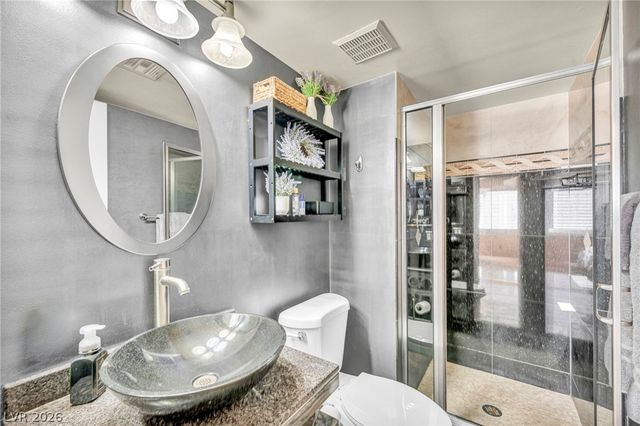 8701 Isola Drive, Las Vegas, NV 89117